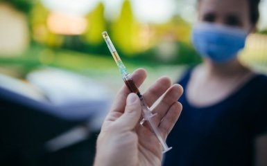 Турция публично отказалась от российской вакцины против коронавируса