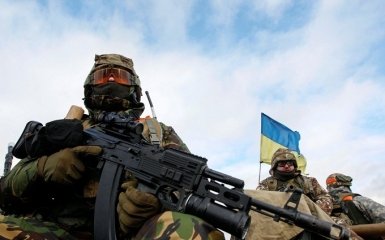 Война на Донбассе: у Порошенко рассказали о количестве раненых бойцов ВСУ