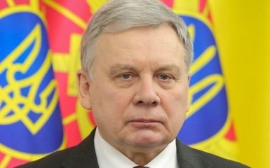 В Раде прокомментировали слухи об отставке главы Минобороны Тарана