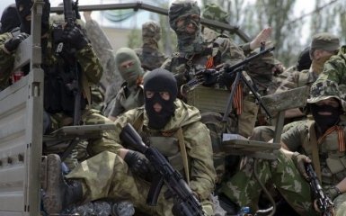 На оккупированном Донбассе пьяные боевики обстреляли жилые дома - разведка