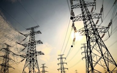 Україна припинила поставки електроенергії на окупований Донбас