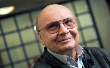 Зірку "Іронії долі" і "Службового роману" госпіталізували