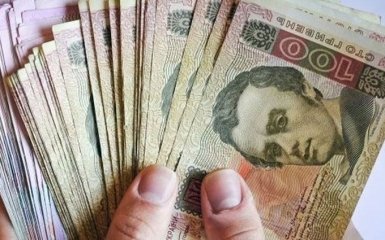 В Харькове мошенница промотала собранные на АТО 1,5 млн грн: появилось видео