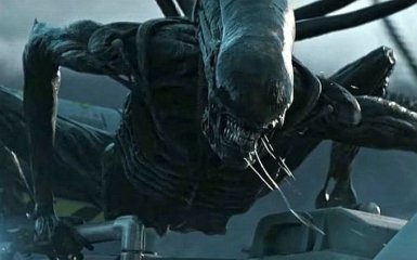 Опубликован второй трейлер нового "Чужого": появилось видео