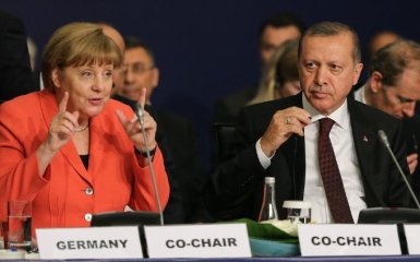 Для мене це неприйнятно: Меркель жорстко розкритикувала Ердогана