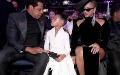 Дочка Бейонсе і Jay-Z прийшла на Греммі-2018 в костюмі української дизайнерки: з'явилося відео