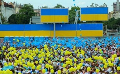 За месяц численность украинцев сократилась почти на 19 тысяч