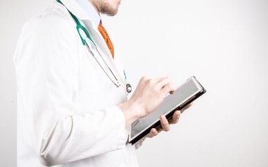 У МОЗ пояснили, як шукатимуть китайський коронавірус в Україні