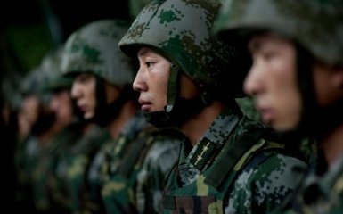 Китай срочно перебросил войска к границе с Индией - что происходит