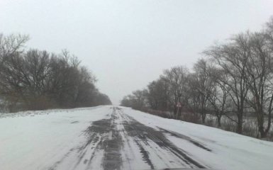 Дороги в четырех областях остаются закрытыми из-за плохой погоды