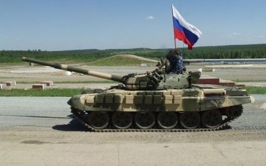 Стягування військ до Криму: з'явилися нові фото путінських солдатів