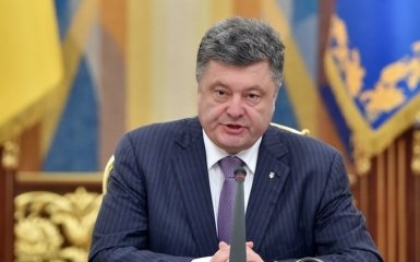 Порошенко пригрозил закрыть депутатов в Раде и ждать белого дыма