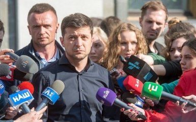 Зеленський наполягає на своїй даті інавгурації