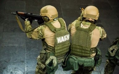 НАБУ провела обшуки у кількох компаніях, наближених до Порошенка