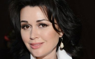 Залишилось жити кілька днів: що відомо про стан здоров'я Анастасії Заворотнюк