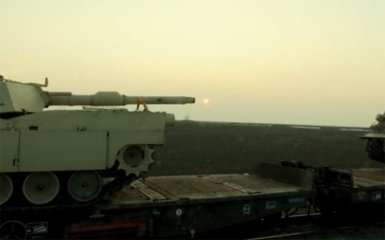 Танки США уже прибыли в Румынию: опубликовано видео