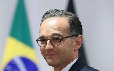 У Меркель подтвердили отказ США от санкций против Северного потока-2