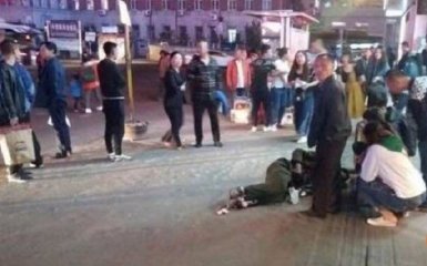 У Китаї чоловік із ножем поранив 18 перехожих: з'явилися фото