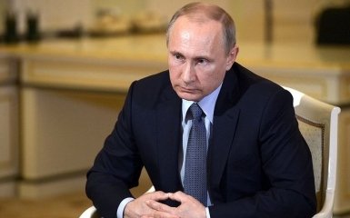 Рейтинг Путина рекордно обвалился до исторического минимума