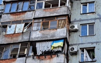 Последствия ракетного удара по Запорожью. ГСЧС ликвидировала пожар в домах