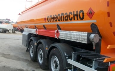 Цены на нефтепродукты могут уменьшиться - Яценюк
