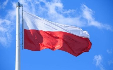 РФ остановила поставки газа в Польшу из-за отказа платить в рублях — СМИ