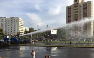 Лукашенко пішов на нові радикальні заходи проти білорусів