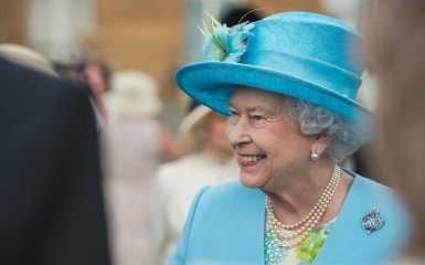 Королівська родина показала останнє фото Єлизавети II