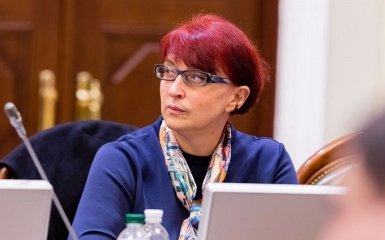 Не собираюсь уходить: как закончился резонансный скандал в партии Зеленского