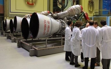 Американский сенатор осудил Пентагон за зависимость от российских ракет