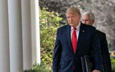 Пытается расколоть страну - Трампа громко выругали за ошибки