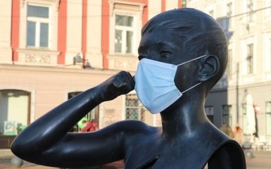 В Україні посилили штрафи за відсутність маски