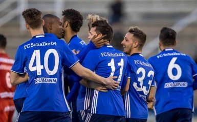 Супергол Коноплянки принес "Шальке" победу: опубликовано видео