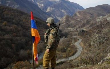 Армения заявила о размещении россиян на границе с Азербайджаном