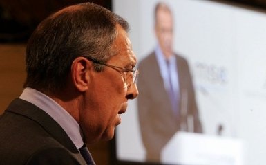 Без особого статуса ничего не получится: у Путина прокомментировали формулу Штайнмайера