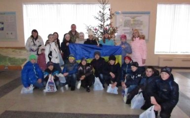 Дети с Луганщины посетили расположение львовских десантников (10 фото)