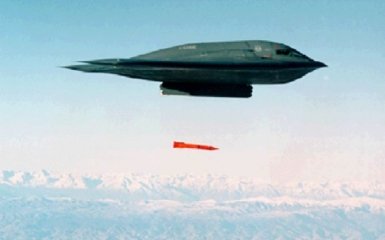 США послали ядерный намек России: объявлено об испытаниях бомб