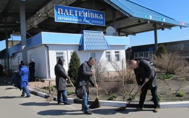 Кабмин определил пункты пропуска для товаров из РФ и Беларуси