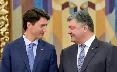 Премьеру Канады в Киеве передали трогательное письмо от мальчика Коли: опубликовано фото