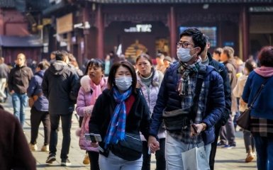 У Китаї обмежать відвідування банків, лікарень, шкіл і проїзд у транспорті для невакцинованих