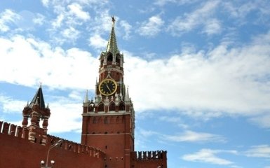 На Кремле поставили крест: в соцсетях обратили внимание на "пророческое" фото