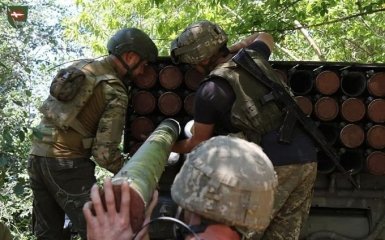 Війська РФ в Херсонській області втрачають склади пального та транспортні вузли