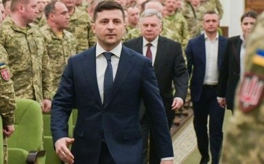 Зеленский принял важное решение по ООС и ВСУ - уже подписаны указы