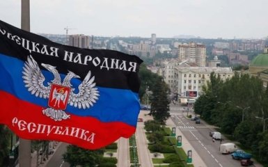 Бойовик ДНР розкаявся і здався, захопивши з собою російського військового: з'явилося відео