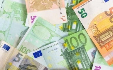 Курс валют на сьогодні 29 жовтня: долар подешевшав, евро подешевшав