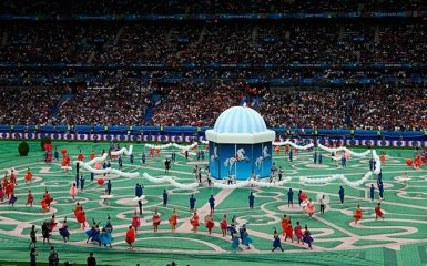 Евро-2016 открыла красочная церемония: опубликованы фото и видео