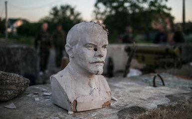 Українцям розповіли, скільки Леніних залишилося в країні