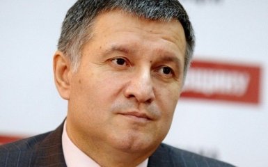 Аваков розповів про "смерть" Мінських угод