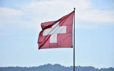 Швейцария присоединилась к десятому пакету санкций Евросоюза против РФ