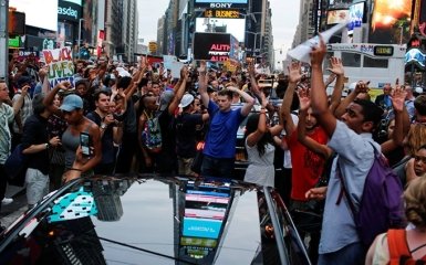 Розстріл поліцейських у Далласі: число загиблих зросло